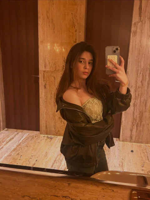 Mahika Malhotra, UGC Creator in Delhi