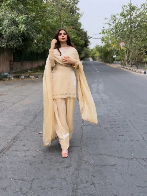 Anju Sherawat, Model in Delhi
