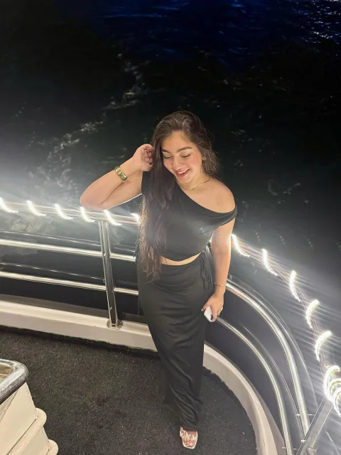 Rasleen Kaur, UGC Creator in Delhi