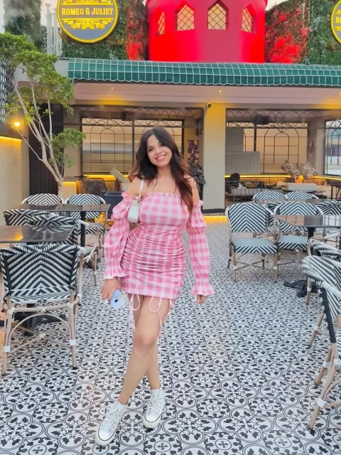 Srishti Gupta, Model in Noida