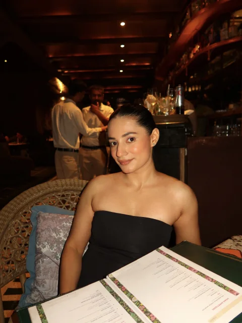 Mehak malhotra, Model in Delhi