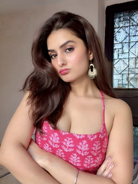 amisha arora, UGC Creator in Delhi