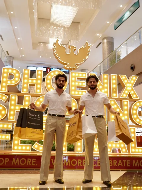 pochitwins, Model in Bengaluru